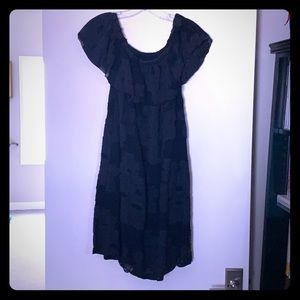 Off the shoulder suns dress!